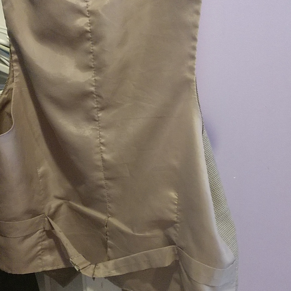 Vest Bundle! - Picture 3 of 4